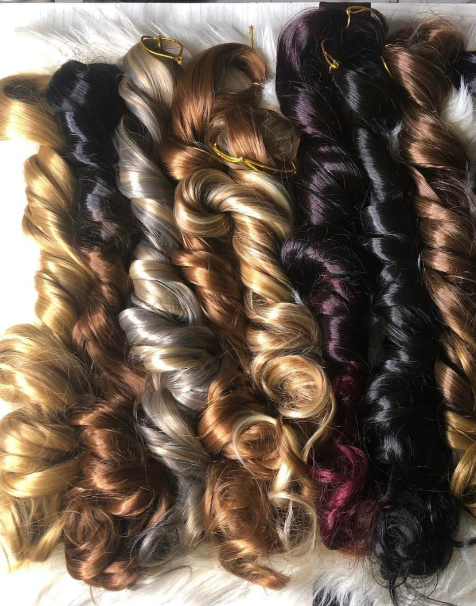 FRENCH CURLS